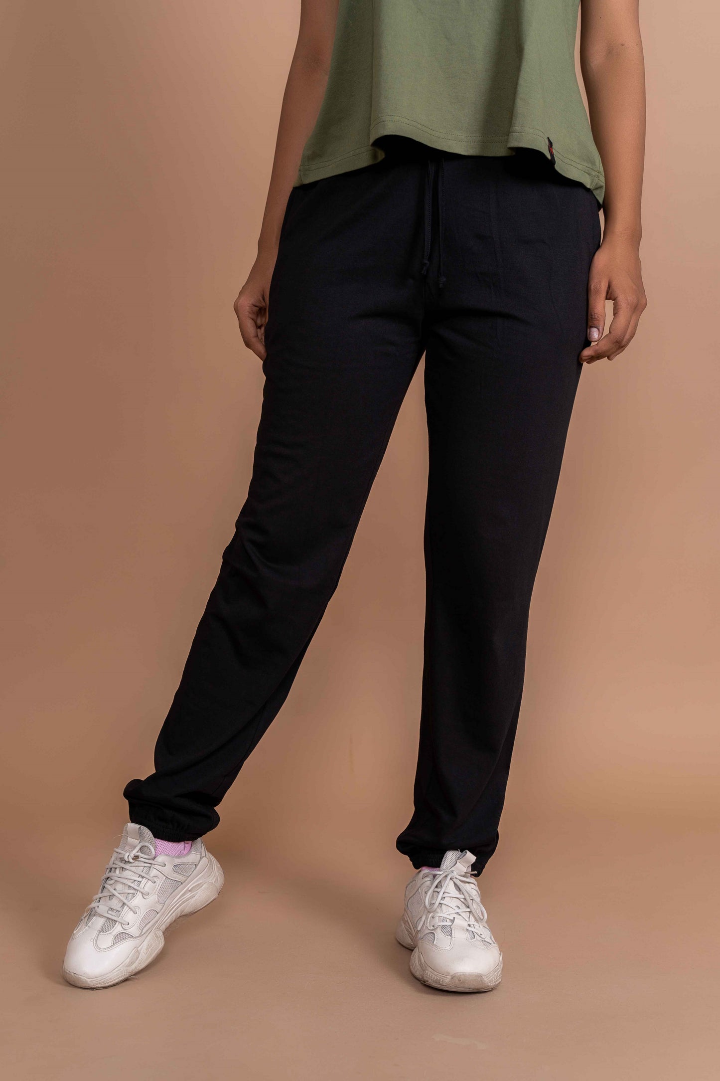 CY Basic Joggers Black